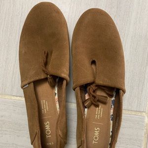 Brown Suede Toms
